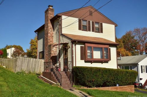 94 Connecticut Ave, New Britain, CT 06051-1720