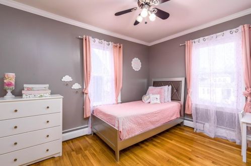 146 Dover St, Providence RI  02908-3932 exterior