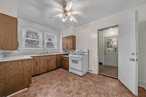 4016 California Ave, Pittsburgh PA 15202-2338 exterior