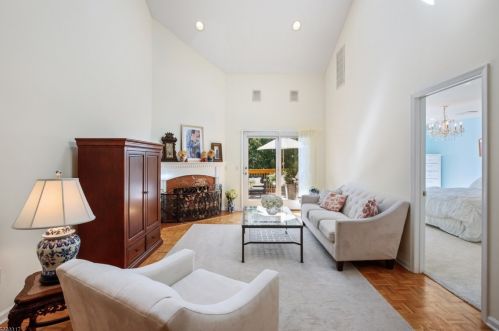 17 Davenport Pl, Morristown NJ 07960-6571 exterior