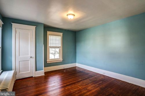 48 Cottage Ave, Lancaster PA  17602-3212 exterior