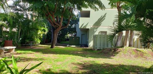 2522 Date St, Honolulu HI 96826-5506 exterior