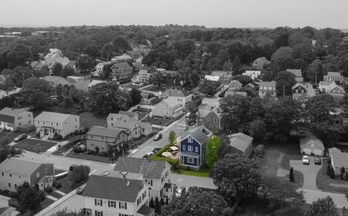 115 Houston Ave, Middletown RI 02840-3916 exterior