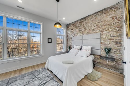 2255 Monroe St, Chicago IL  60612-2936 exterior