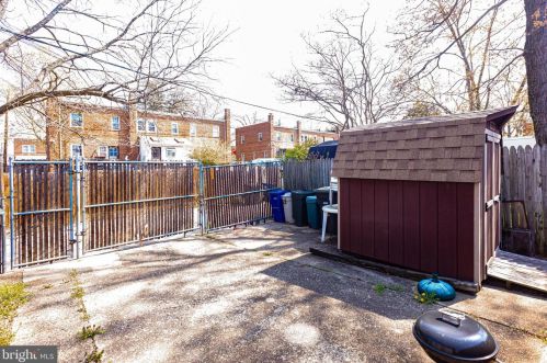 430 Orange St, Washington DC 20032-1622 exterior