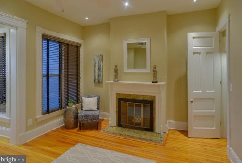 1731 Riggs Pl, Washington DC 20009-6248 exterior