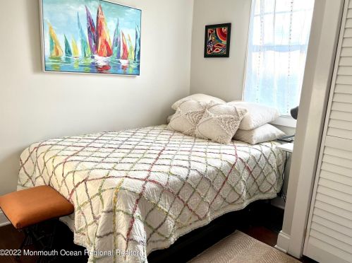 1110 5th Ave, Belmar NJ  07719-3304 exterior