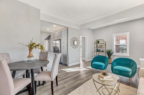 325 Hoffmeister Ave, Saint Louis MO 63125-1608 exterior