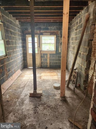 2029 9 St, Philadelphia PA 19122-1313 exterior