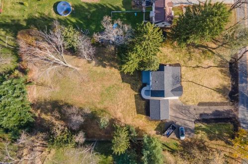 820 Old Thorn Run Rd, Moon Twp PA 15108-1152 exterior