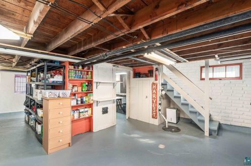 4215 Gladstone St, Duluth MN 55804-1923 exterior