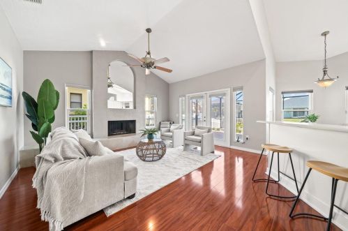 2006 Sykes Crk Dr, Merritt Island FL 32953-3065 exterior