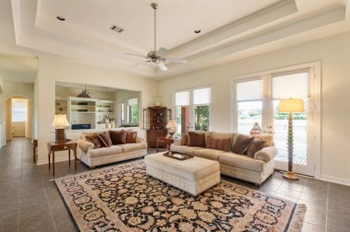 4715 Wentworth Dr, Fulshear TX 77441-4227 exterior