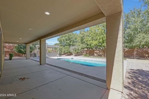 2128 Leo Pl, Chandler AZ 85249-5212 exterior