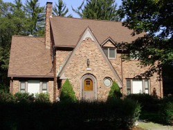 183 Dorset Rd, Newton, MA 02468-1452