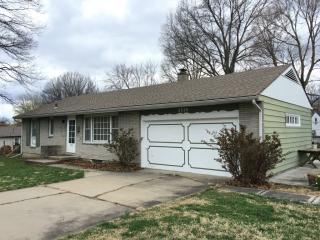 2528 Glen Ln, Independence MO  64052-3262 exterior