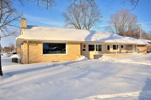 9820 Concordia Ave, Milwaukee, WI 53222-3442