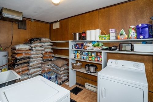 38 Ramah St, Springfield MA 01104-2741 exterior