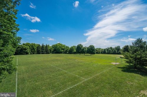 5914 Barbados Pl, Rockville MD 20852-5444 exterior