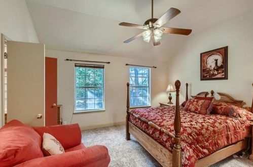 13212 Adonis Dr, Austin TX exterior