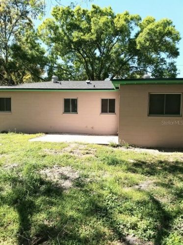 1523 Amaros Ave, Orlando FL 32811-4164 exterior