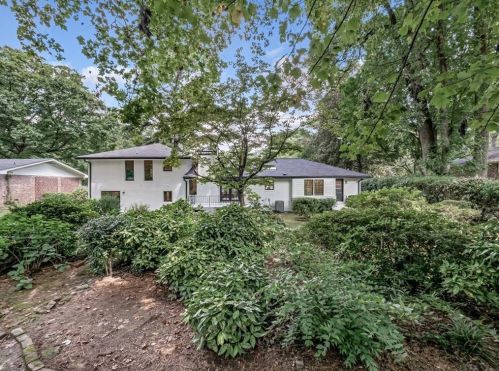 3019 Belingham Dr, Atlanta GA  30345-1503 exterior