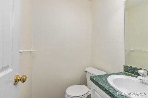 2114 Gettysburg Dr, Grand Rapids MI 49508-6560 exterior