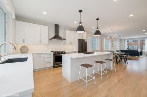 2510 Polk St, Chicago IL 60612-4126 exterior