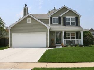 2880 Compton Rd, Aurora, IL 60504-5226