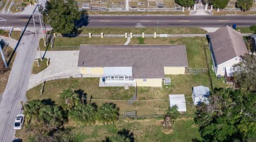 2503 21st Ave, Tampa FL 33605-2302 exterior