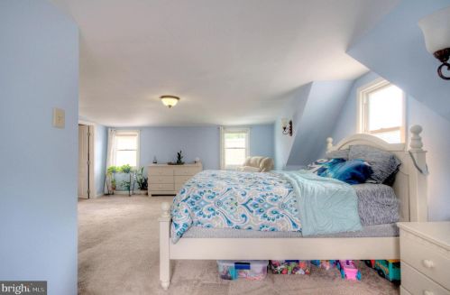 213 5 Ave, Runnemede NJ 08078-1308 exterior