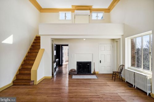 2322 Delancey Pl, Philadelphia PA 19103-6407 exterior