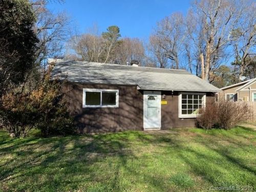 1120 Choyce Ave, Charlotte, NC 28217-3911