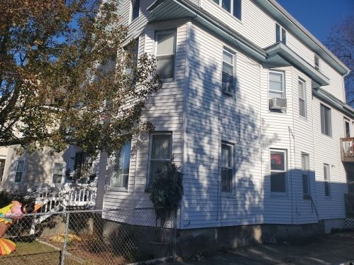 55 Lansing Pl, Springfield MA  01108-1719 exterior