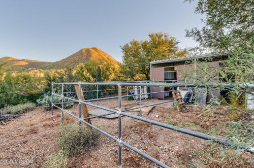 4375 Anklam Rd, Tucson AZ 85745-2149 exterior