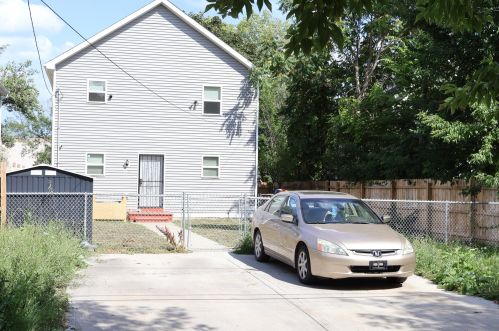 2223 28, Milwaukee WI 53215-2425 exterior