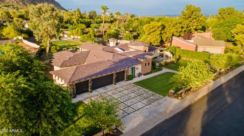 4450 54th St, Phoenix AZ 85018-1905 exterior