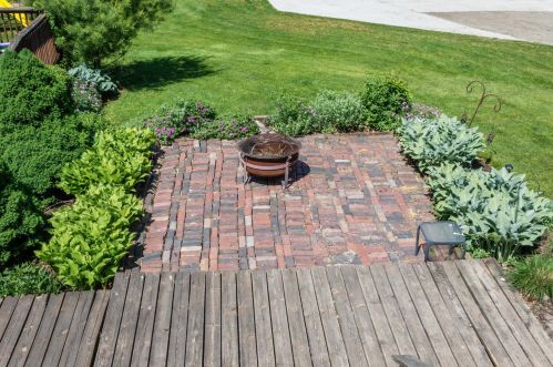 1551 Leffingwell Ave, Grand Rapids MI 49525-4530 exterior