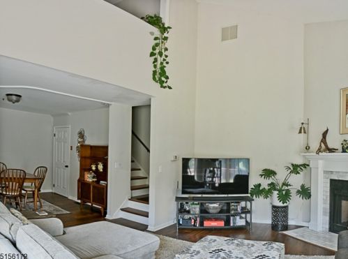 12 Oriole Ter, Fredon NJ 07860-1465 exterior