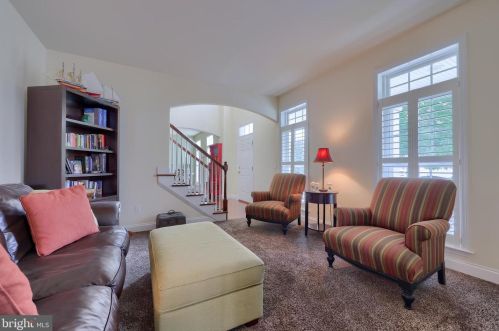 1404 Banner Dr, Lancaster PA 17601-4580 exterior