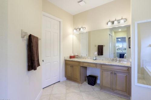 9696 Cobalt Cv Cir, Naples FL 34120-4665 exterior