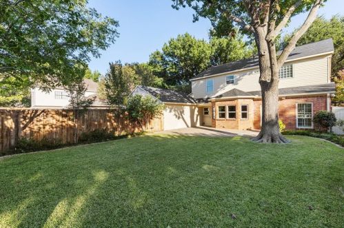 8911 Clayco, Dallas TX 75243-6362 exterior