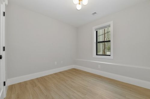 219 Paris St, Boston MA  02128 exterior