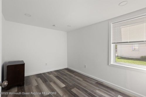 504 Ave, Belmar NJ 07719-2433 exterior