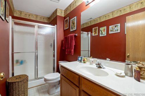 1718 Fieldstone Dr, Joliet IL 60404-8111 exterior