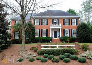 3039 Shady Valley Dr, Atlanta, GA 30324-2709