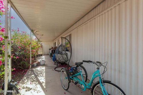 7218 41st St, Phoenix AZ  85042-6302 exterior