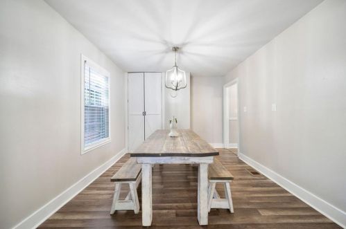 2279 Carver Dr, Atlanta GA  30314-1201 exterior