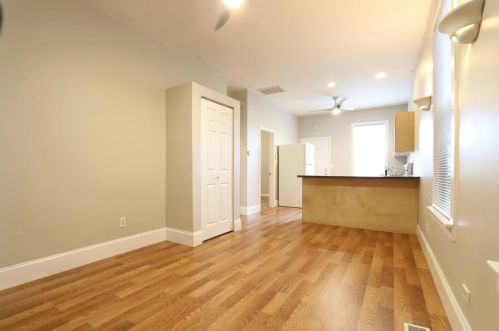 1615 Morgan St, Chicago IL 60827-6225 exterior