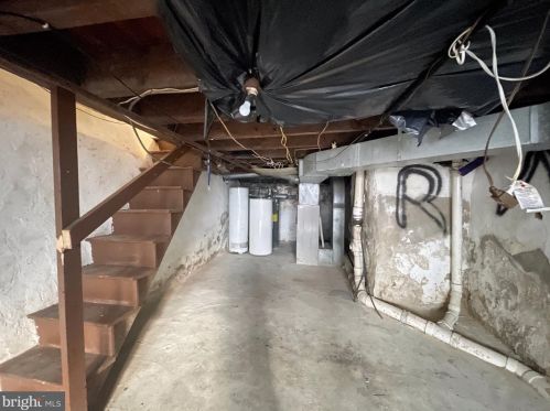 2632 Marshall St, Philadelphia PA 19148-4611 exterior